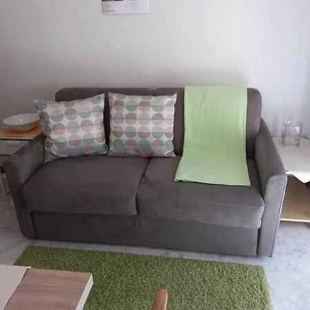 Anis Appartement-fewo 2-bettwohnung Nr- 12 By Interhome *