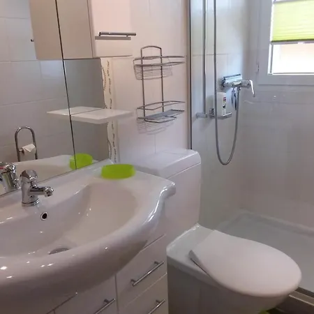 Anis Appartement-fewo 2-bettwohnung Nr- 12 By Interhome Appartement